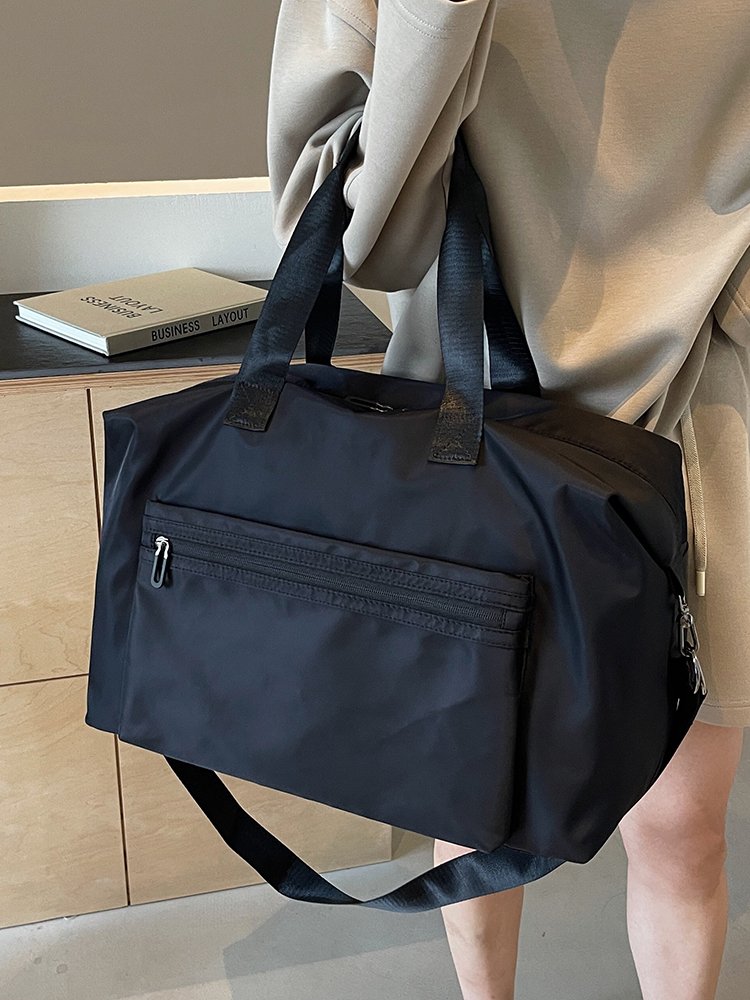 nylon buns with a new 2024-size recreational slant bag