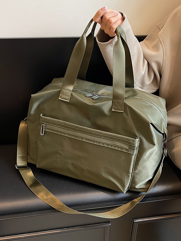 nylon buns with a new 2024-size recreational slant bag
