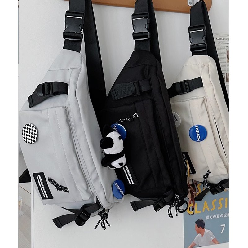 A new 2024 large-capacity Hong Kong wind on the back belt of the student movement