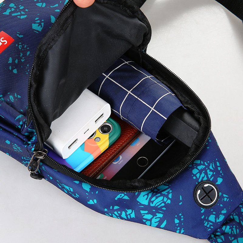Fashion chest packs, slashing twigs, one-shoulder packs, ride-in-a-back backpacks, waterproof nylons