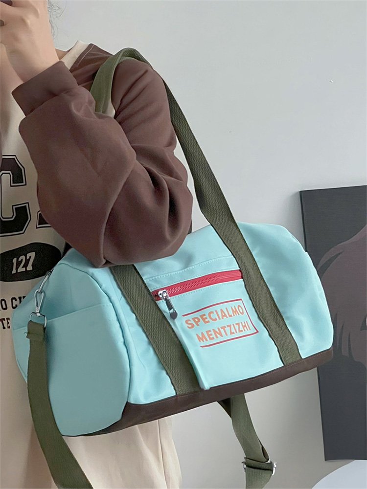 A small, large-capacity gym bag for girls, a bag for yoga, short-distance sports bag for one shoulder