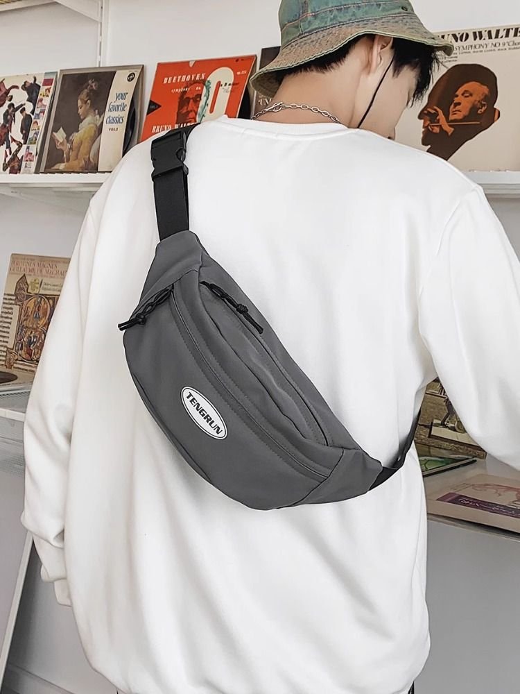 A phone-backed hip-and-pop man's chest-pack day is about to lighten up a one-shoulder-backed, one-shoulder-backed, girl-leave-in-a-sport