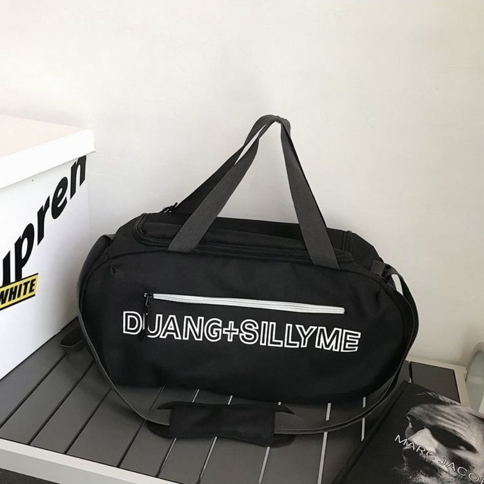Short trip packs for men and women with a large volume of slants for men