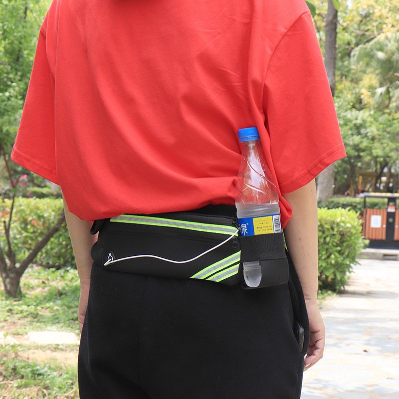 A running mobile bag, a sports bag, and a gym bag, with a light waterproof and invisible belt