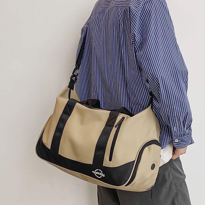 Short-distance bag, large-capacity female sports, dry and wet separation, male pack, light handbag