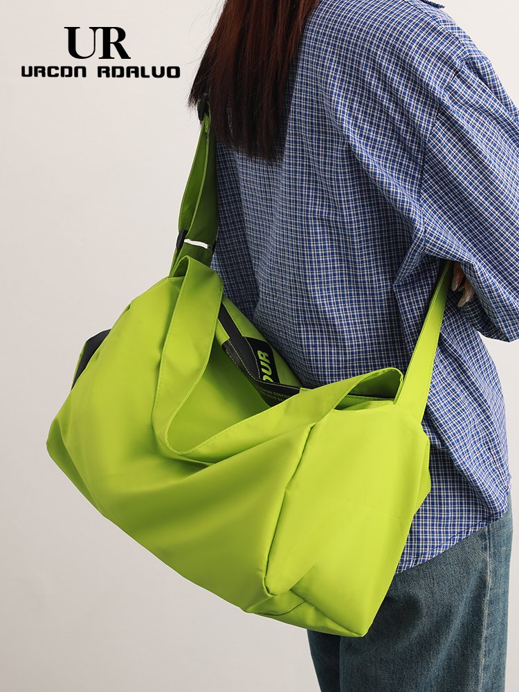 UR LARGE-CAPACITY SHORT-DISTANCE BAG FOR FEMALE 2024 NEW DRY AND WET BREAK-UP SPORTS STUDENTS' BAGS