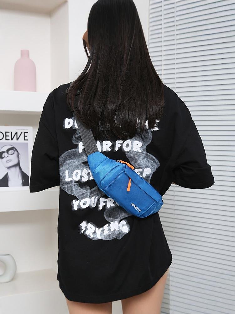 A new 2024 traveler's cash bag, a little girl's job lightweight to a silver bag multifunctional