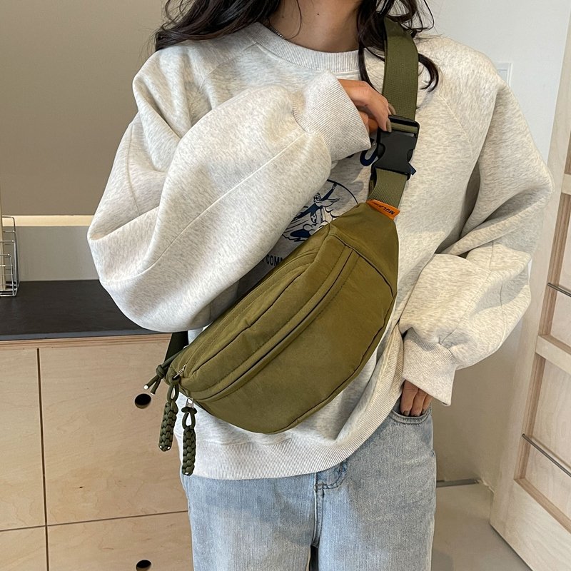 the rags, the one-shoulder, 2024 new twigs, the summer sports chest packs, the ins