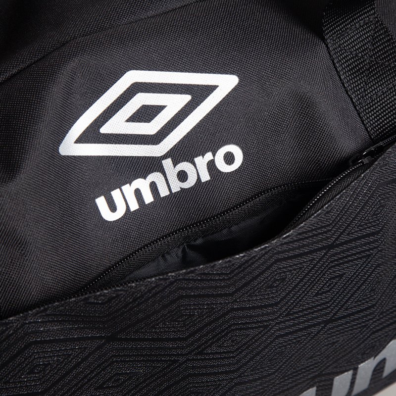 Export of British single-trade sports handbags for leisure and handbags for exercise and swimming