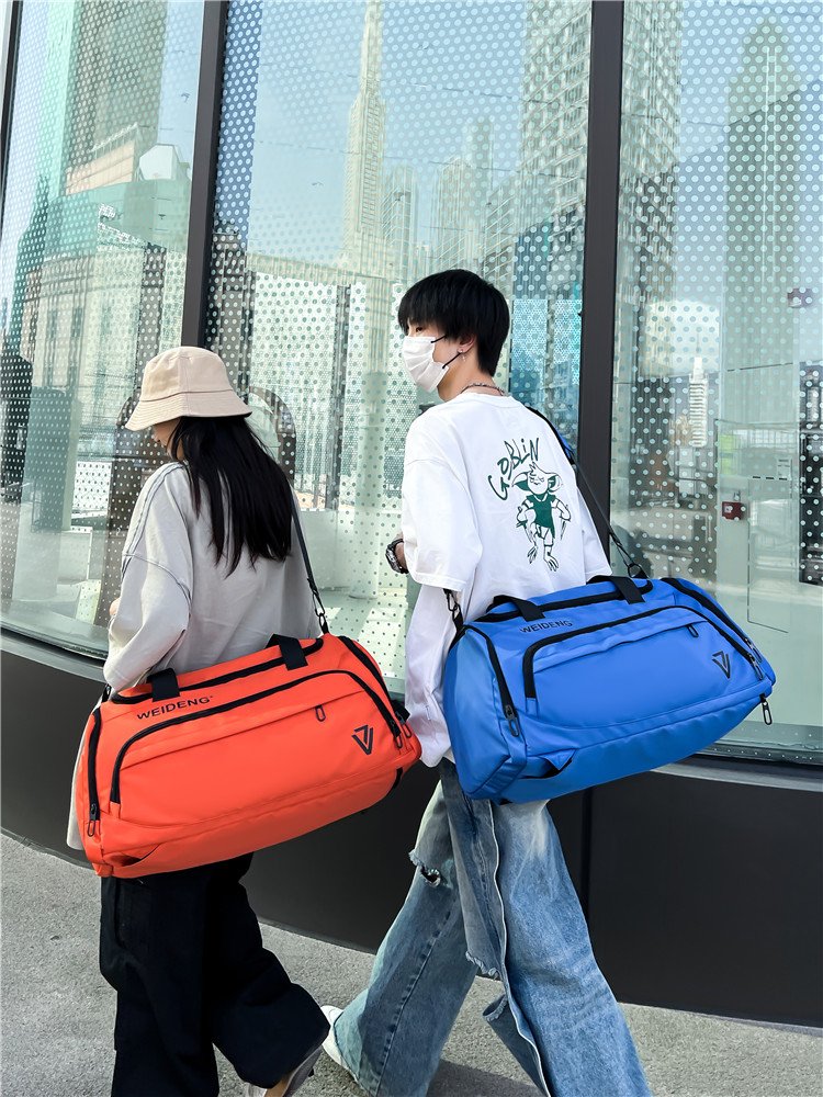 Hand-held male bi-shoulder-slashed basketball sports sports sports pack, dry and wet, large-volume baggage bag