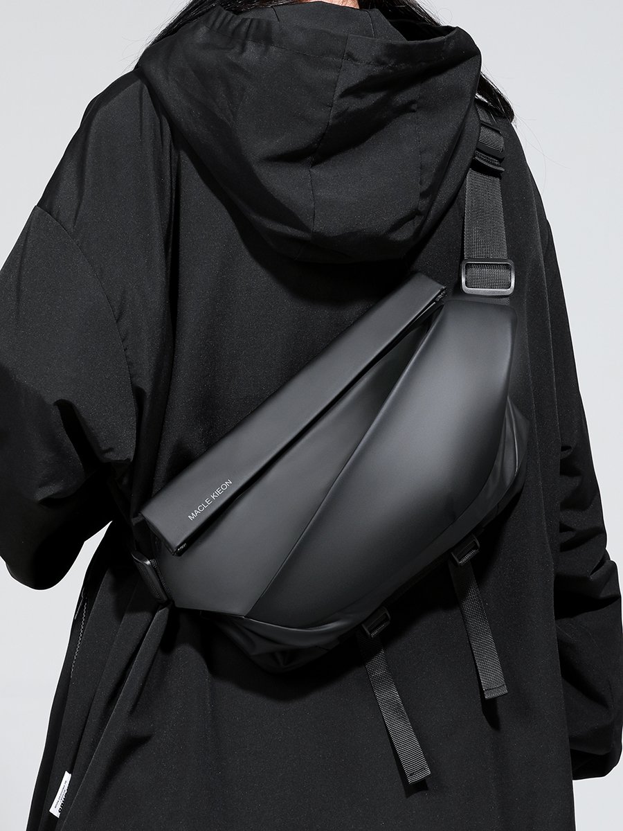 One-shoulder slash-and-slip-slip-a-slip-a-sack