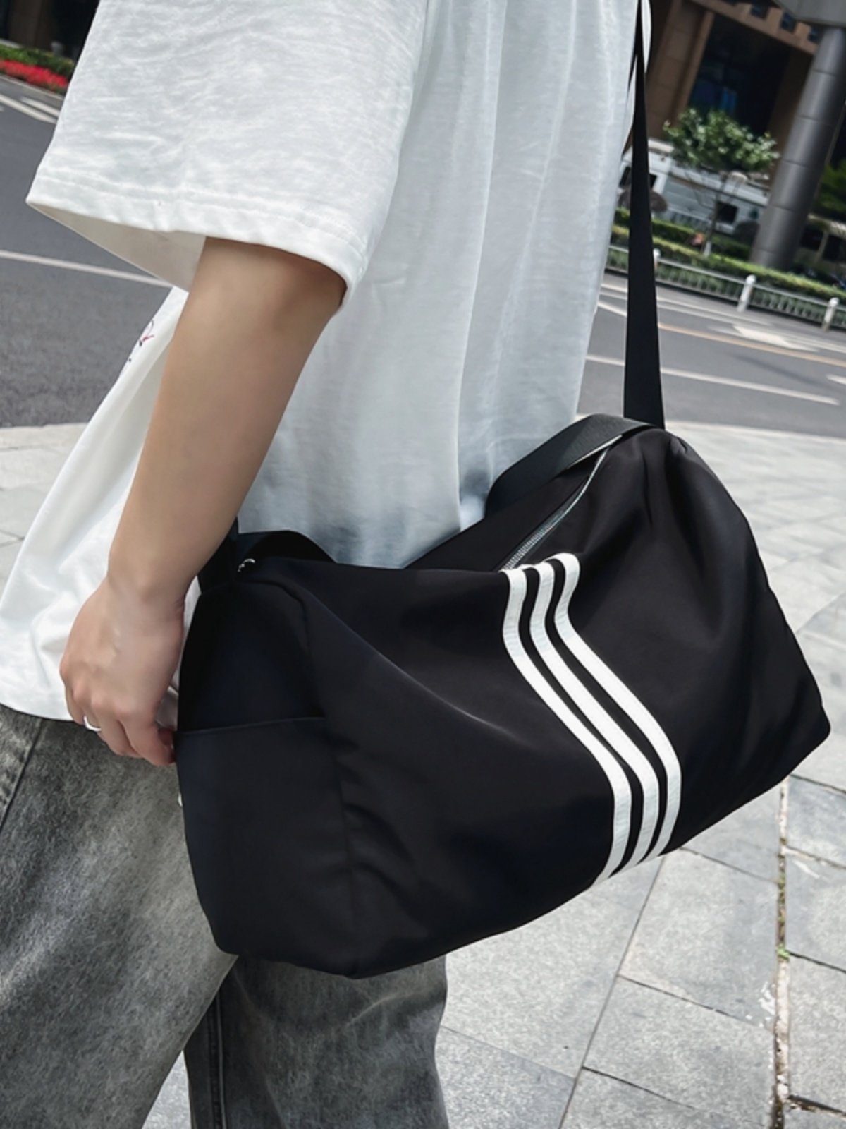 Sporty Yoga Gym, dry, wet and separate swimming packs, light and heavy, slashy packs for bags