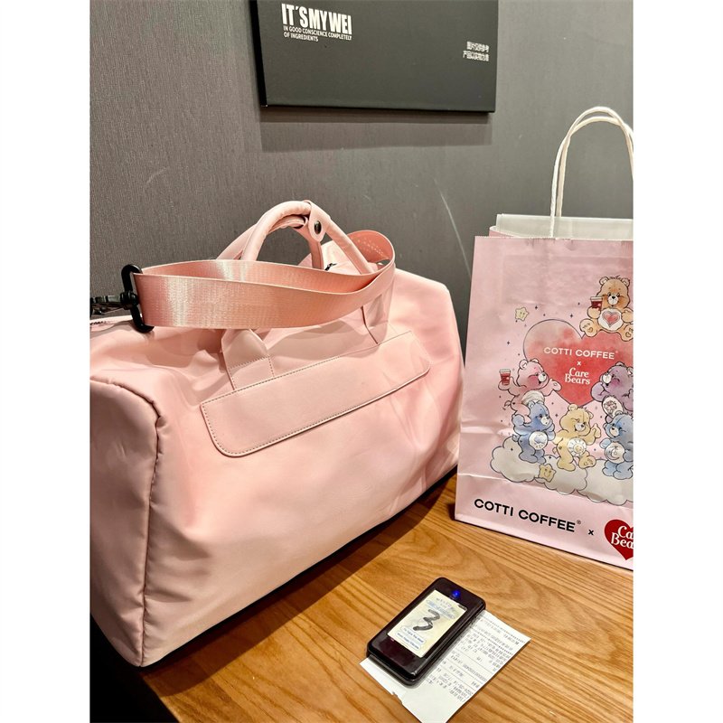 Travel bag, short-distance bag for girls, light hand-held sports bag, large capacity one-shoulder slash bag