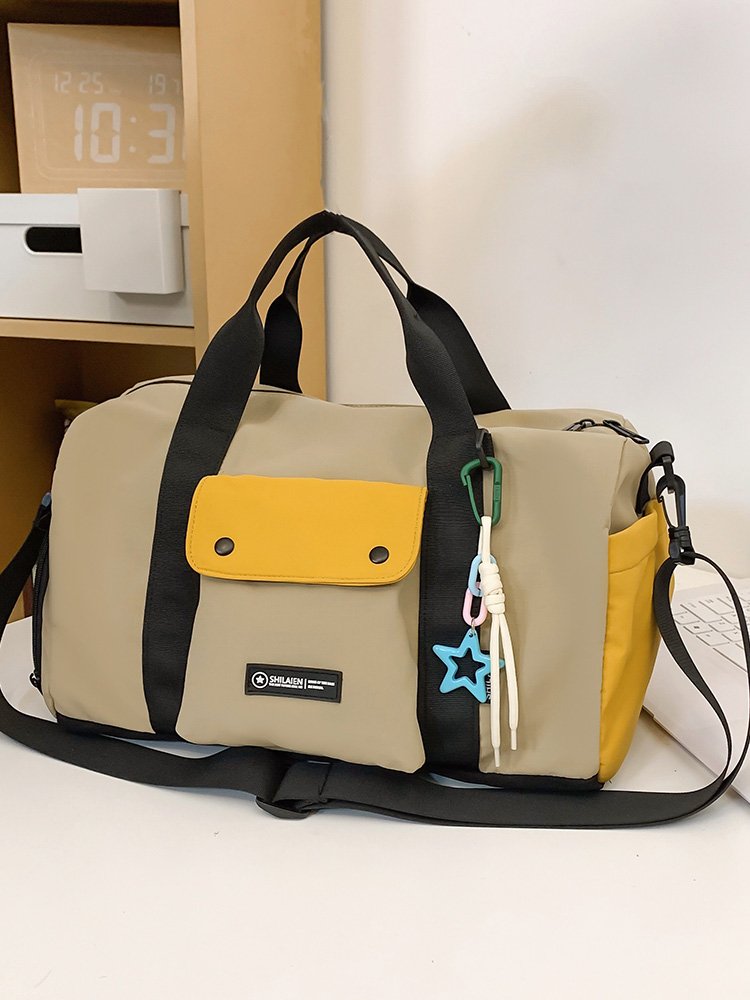 Short trip packs for water, dry and wet separation gymnasium packs for sports with large slashy capacity and multipurpose handbags