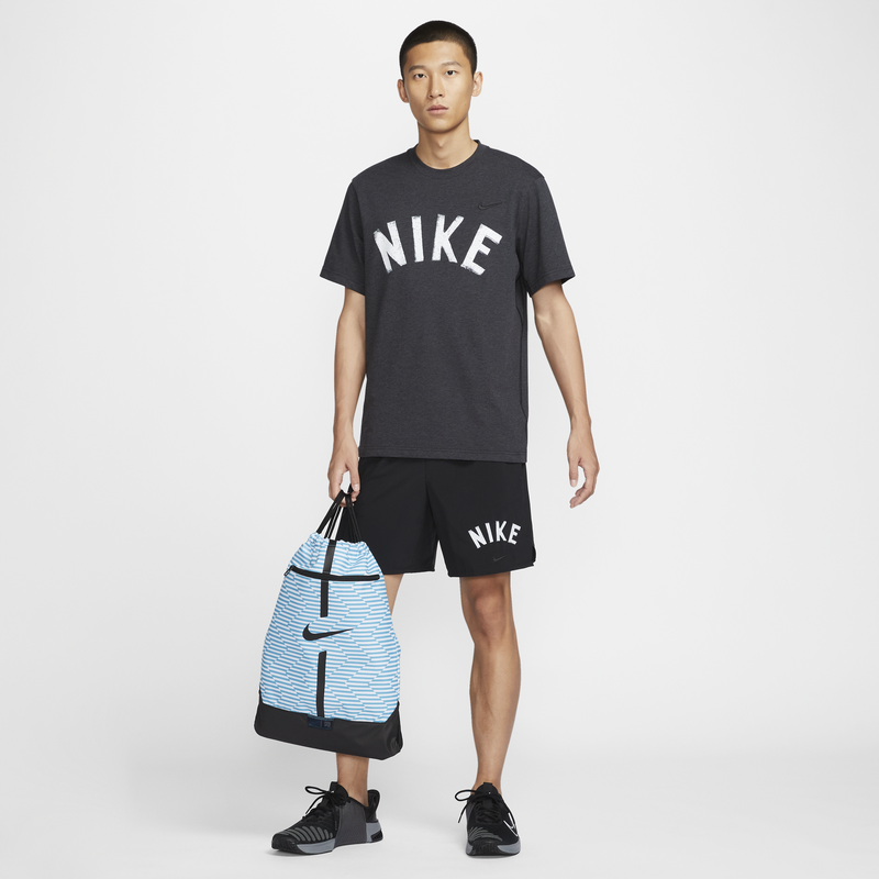 Nike Neck's official football gym bag in the autumn