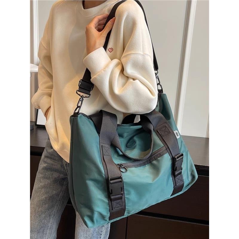 Short-distance bag for girls, light and leisure bag for boys, large-capacity handbags for sports