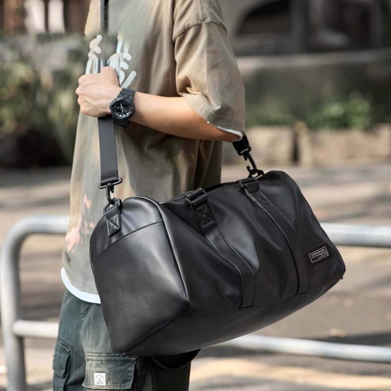 UR DRY-WET SEPARATION SPORTS GYMNASIUM BAG, 2024 NEW LARGE-CAPACITY SHORT-DISTANCE BAG FOR MEN