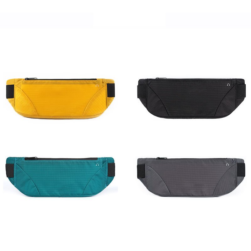 A man and a woman multi-purpose 7.5-inch mobile phone packs a new sports belt to climb up the mountain