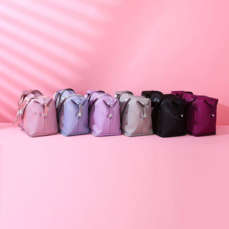 A woman with a large capacity bag on a sticker can easily pack her handbag