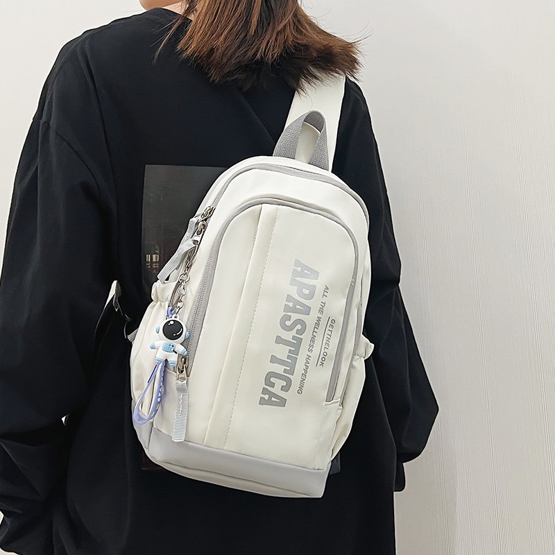 Chest packs, large-capacity sports, small-ass, light-ass students, multi-purpose leisure shoulder packs