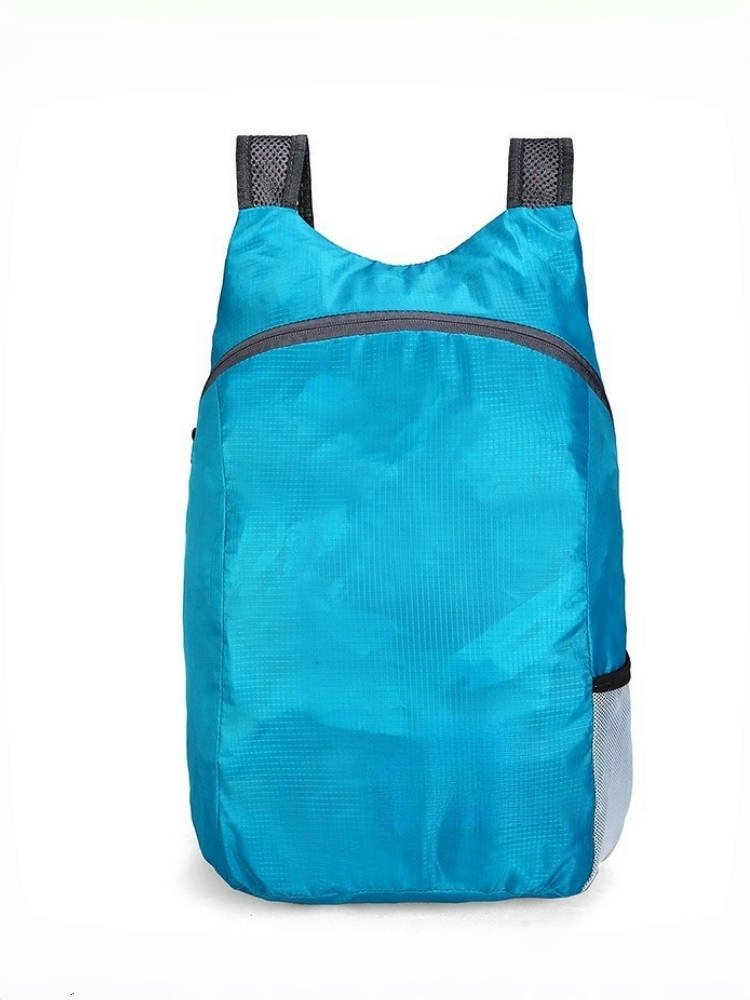 Double-shouldered backpacks can fold out sports students with a large capacity of both men and women to carry waterproof bags