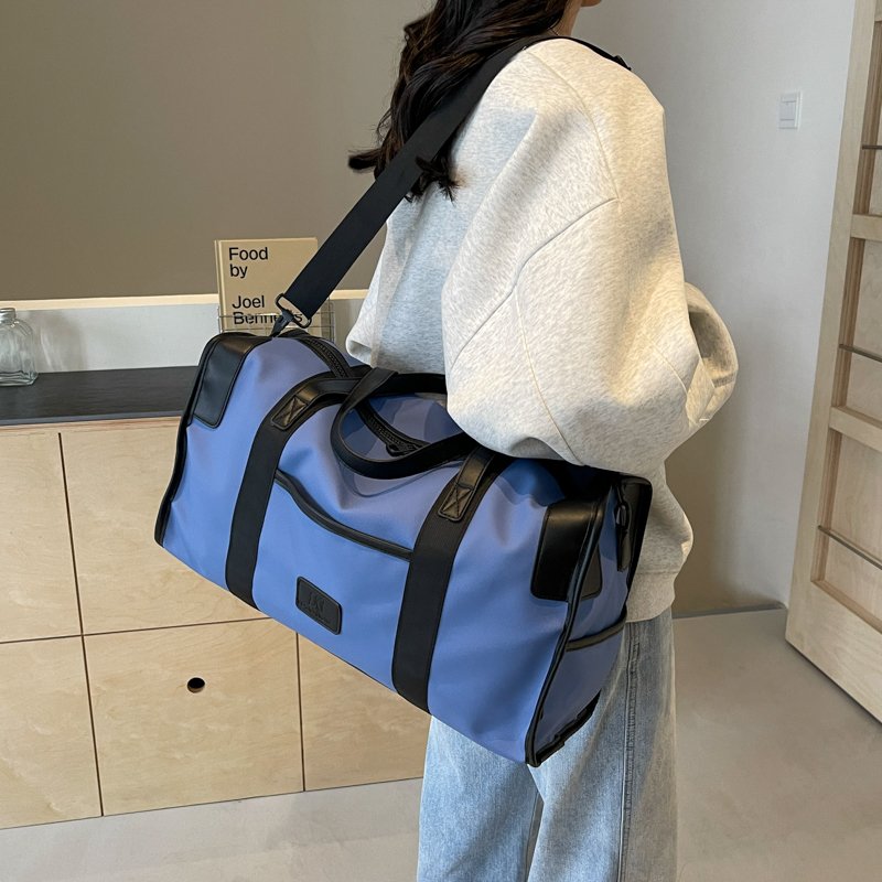 Short-distance, high-capacity travel packs, light-forward packs, one-shoulder-on-a-cargo