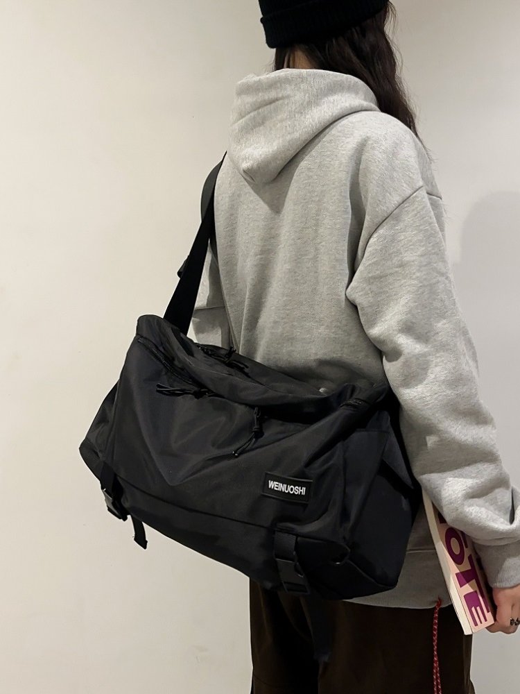 Short-distance travel packs for men with a large and light capacity to travel and travel to travel and exercise