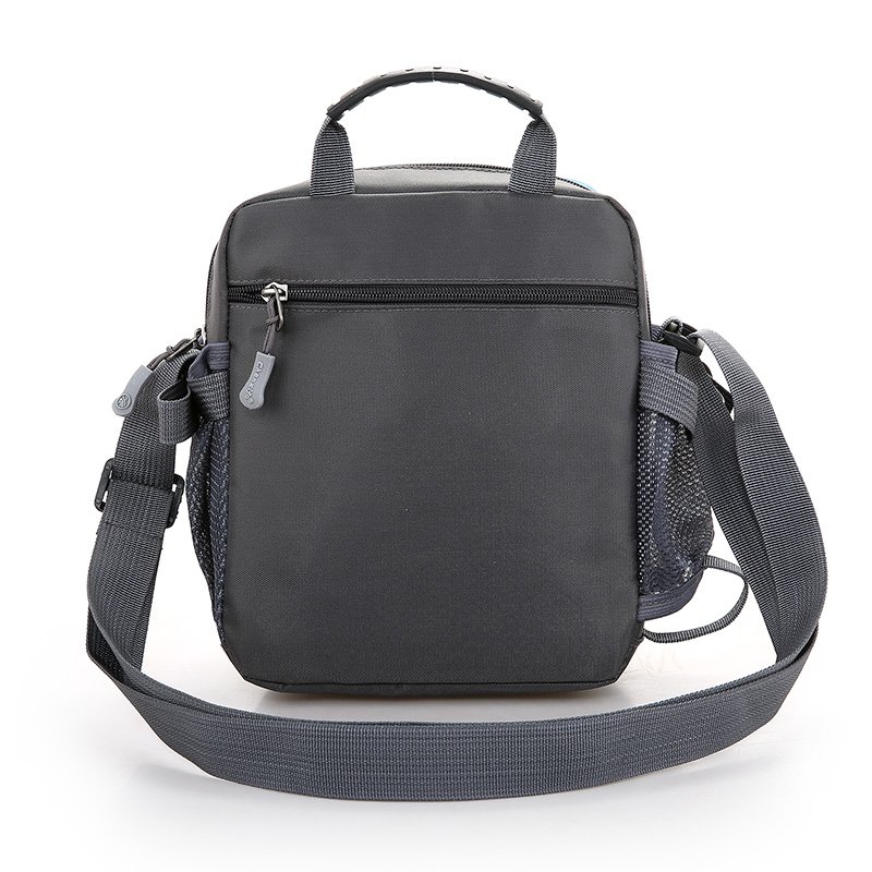 Slashy bag for men and women for leisure and outdoor sports backpacks, one-shoulder bag for travel across the watery nylon bag