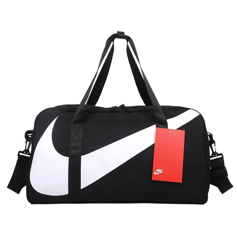 Nike's new gym bag for a man with a big, light-slash exercise bag for a one-shoulder-brainer