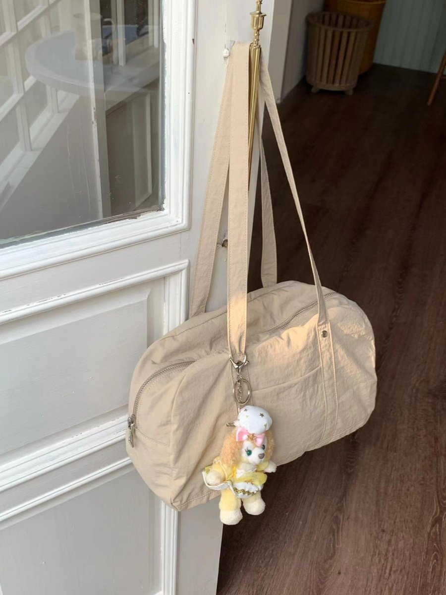 A large-capacity short-distance tow bag for a woman with 2024 new duffel bag, one- shoulder-to-man sports kit