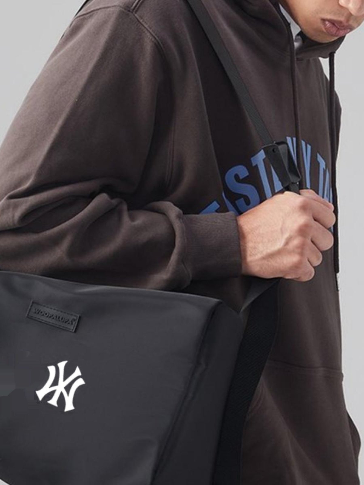 NY LARGE-CAPACITY SPORTS BAG, GYM BAG, HIGH-LEVEL SENSE MAN'S TRIP BAG FOR YOGA
