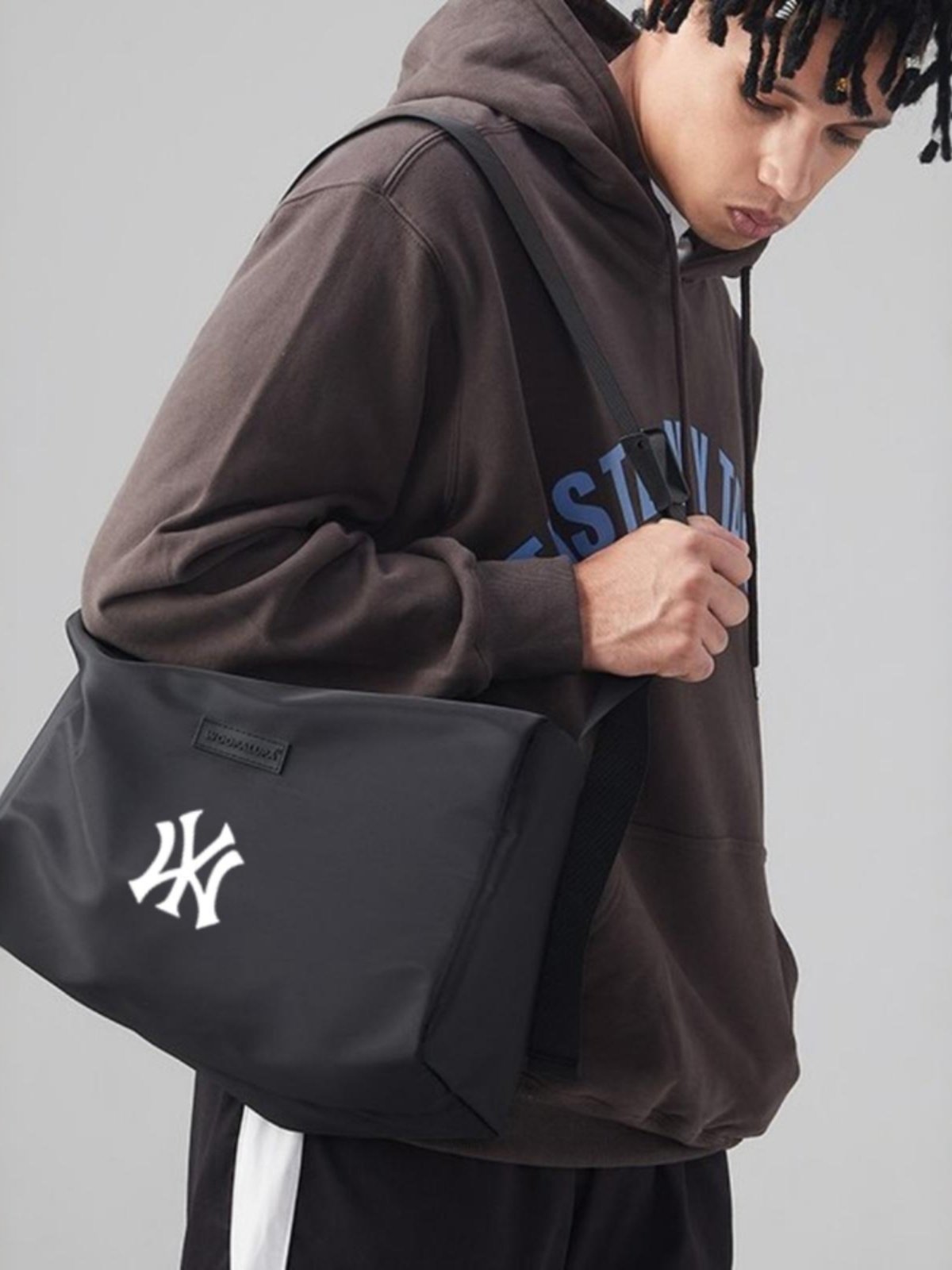 NY LARGE-CAPACITY SPORTS BAG, GYM BAG, HIGH-LEVEL SENSE MAN'S TRIP BAG FOR YOGA