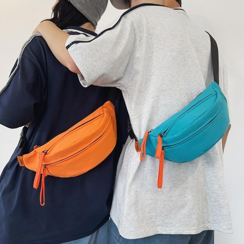 tilt-bag male chest bag ins-tide water-proof day is a one-shoulder-panel sports bag with a new waist bag