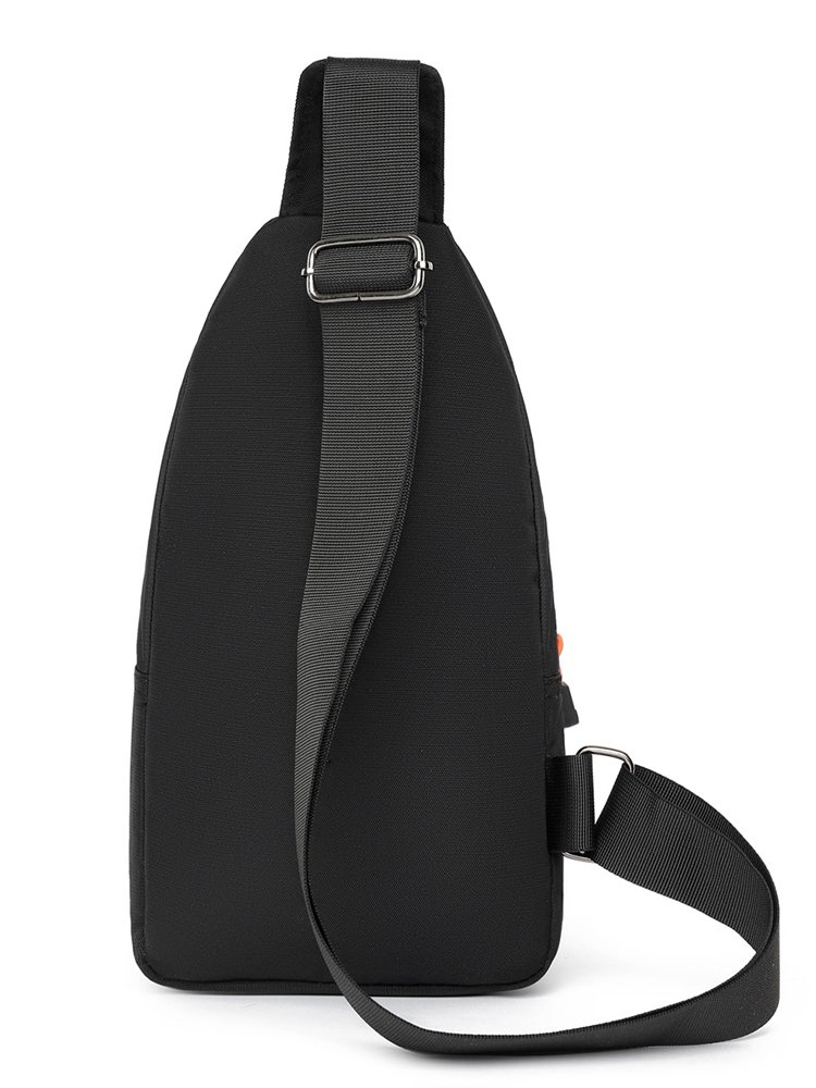 The new male chest bag, the new sports and leisure bag, the Korean fashion bag, and the Oxford rag, the one-shoulder bag