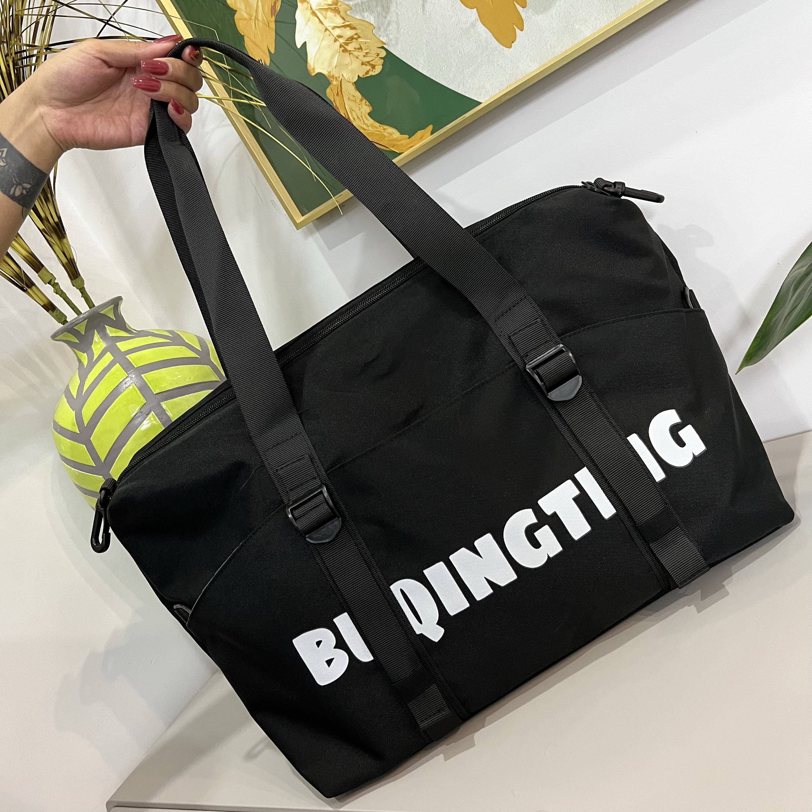 Hand-held slash-and-slip bag for super-light-high-capacity travel bag, and waterproof bag for men and women