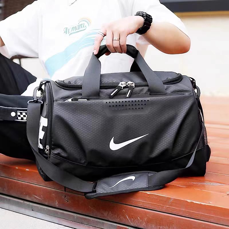 Gyms, dry and wet separation, large-capacity travel packs for men and women, one-shoulder handbags, sports slurry basketball packs