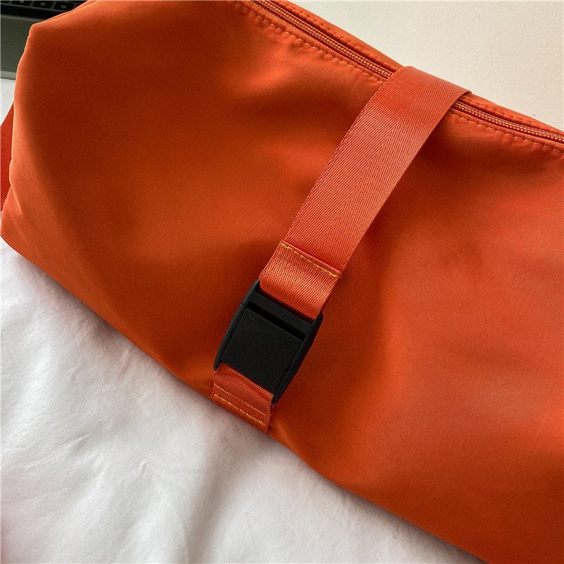 Sports and fitness kit, 2023 new red bag, large-capacity travel kit, Oxford rag, one-shoulder slash bag