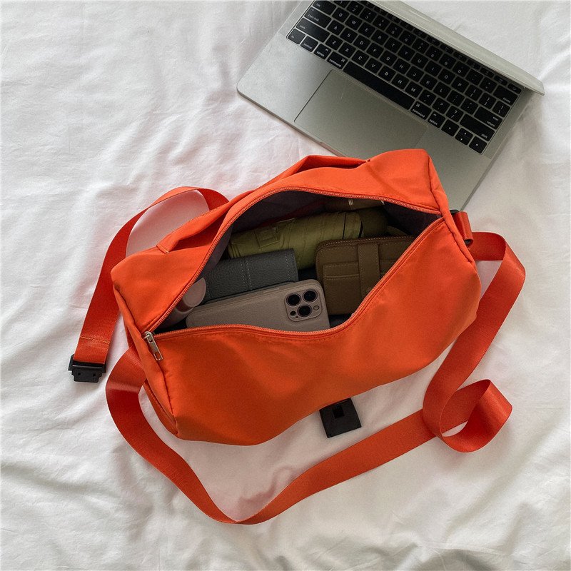 Sports and fitness kit, 2023 new red bag, large-capacity travel kit, Oxford rag, one-shoulder slash bag