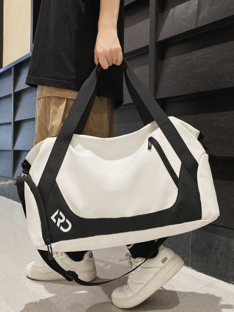 Short-distance bag for women with a high-capacity water, wet and dry separation gym bag and bag for luggage