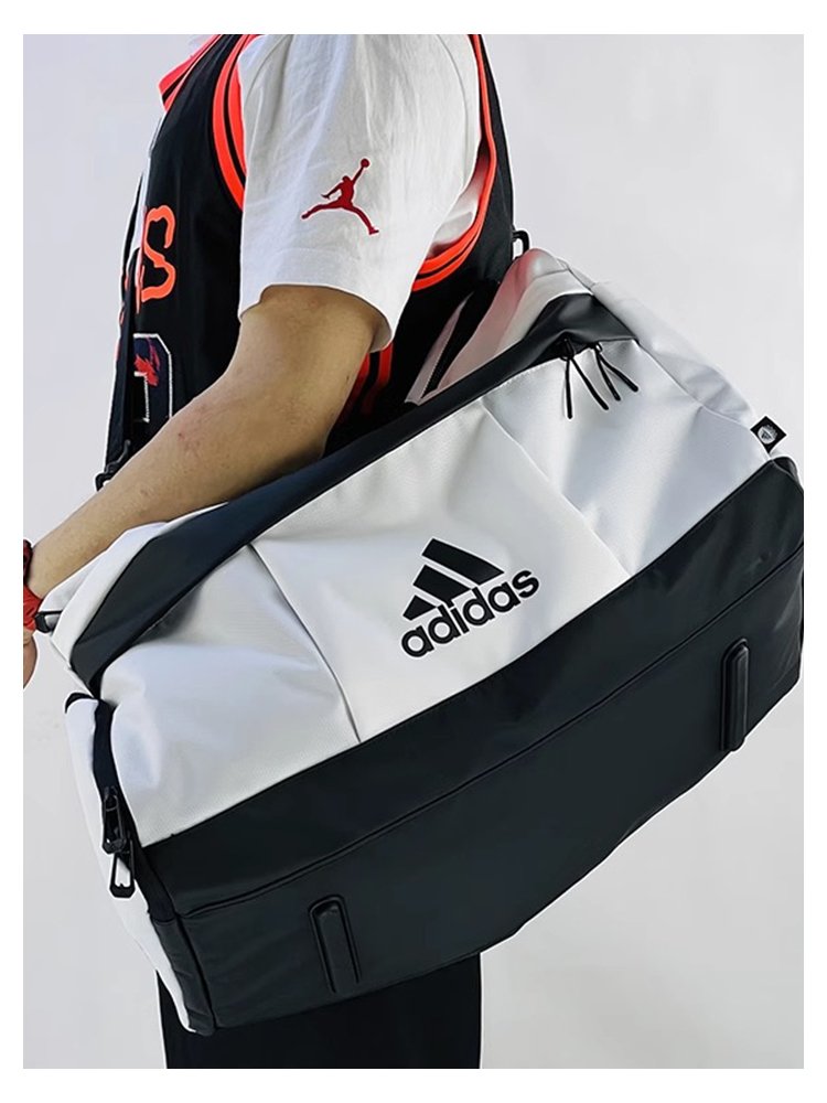 aedas adidas gymnasium girls and boys basketball training in swimming slops, high-capacity dry and wet separation