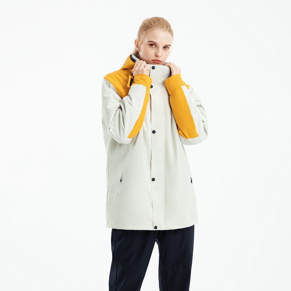 Wholesale 3-in-1 detachable female warm Waterproof Windbreaker 3D tailoring Women's Outdoor jacket for Hiking Sailing Camping