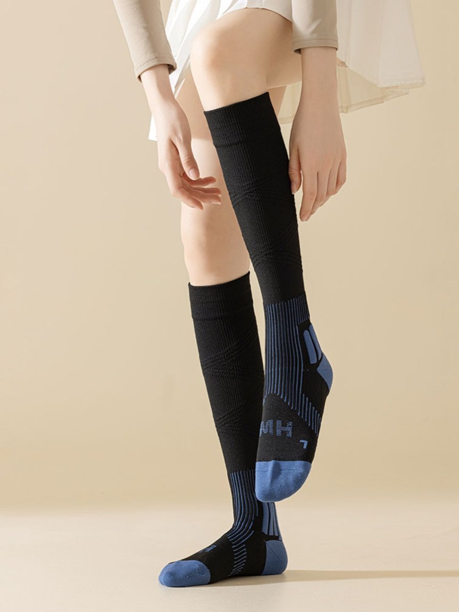 Spring and summer muscles can move their calves, squeezed socks, sprinted socks, cross-cut yoga ropes