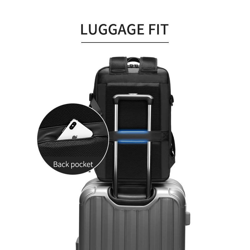 New Men Travelling Water Resistant Backpack USB Recharging 15.6 Inches Laptop Backpack With Anti-theft Lock