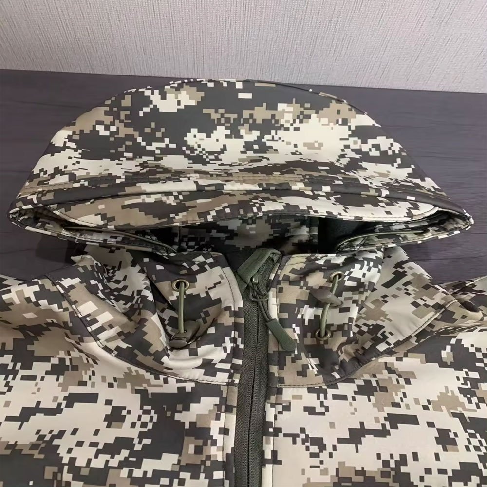 Spring Fashion High Quality Khaki Camouflage Tactical Windbreaker Outdoor Hiking Hunting Jacket Waterproof Outdoor Coat