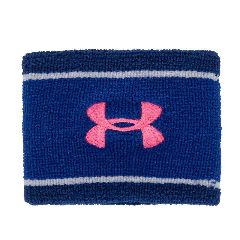 ANDREMA UA, MALE AND FEMALE, HAS TRAINED IN SWEAT-AND-BASKET SPORTS