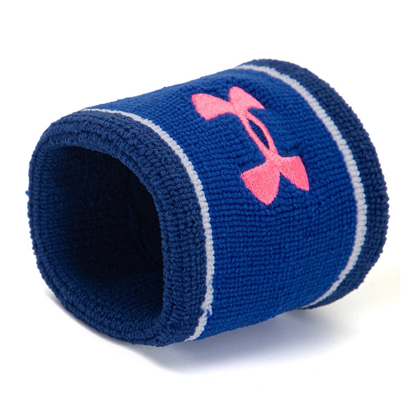 ANDREMA UA, MALE AND FEMALE, HAS TRAINED IN SWEAT-AND-BASKET SPORTS
