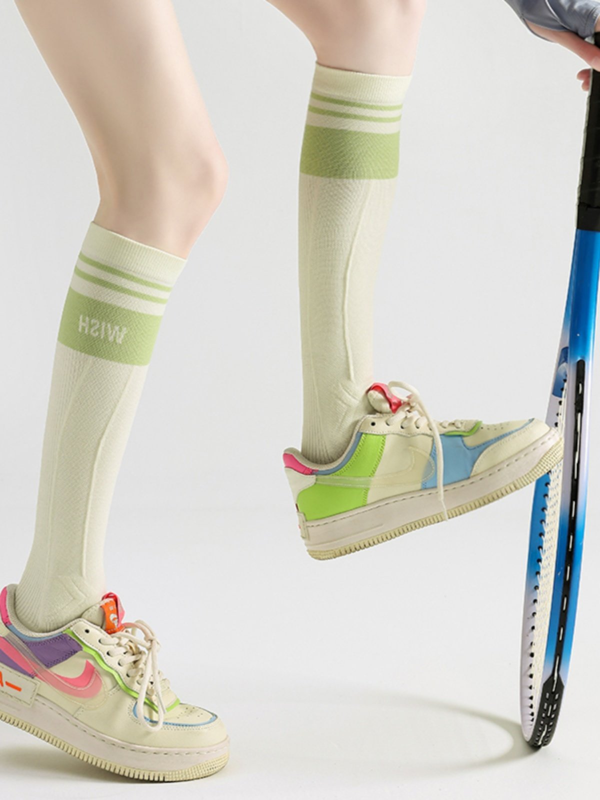 Sports-pressure little leg stockings, Prati's run-and-jump stocking stripes, sock-on-girl