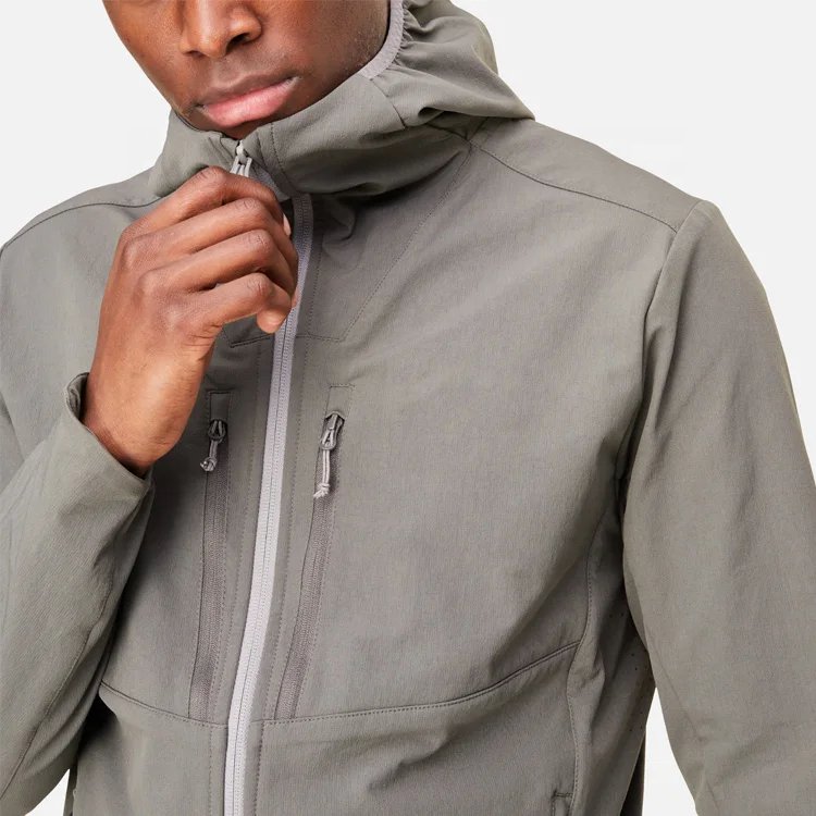 Custom Men Waterproof Outdoor Hiking Jacket Breathable Mountain Climbing Windproof Rain Jacket with Hood Windbreaker