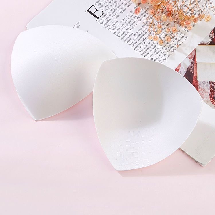 A bathing suit with a thick sports underwear bra and a very thin sponge mat triangle cup