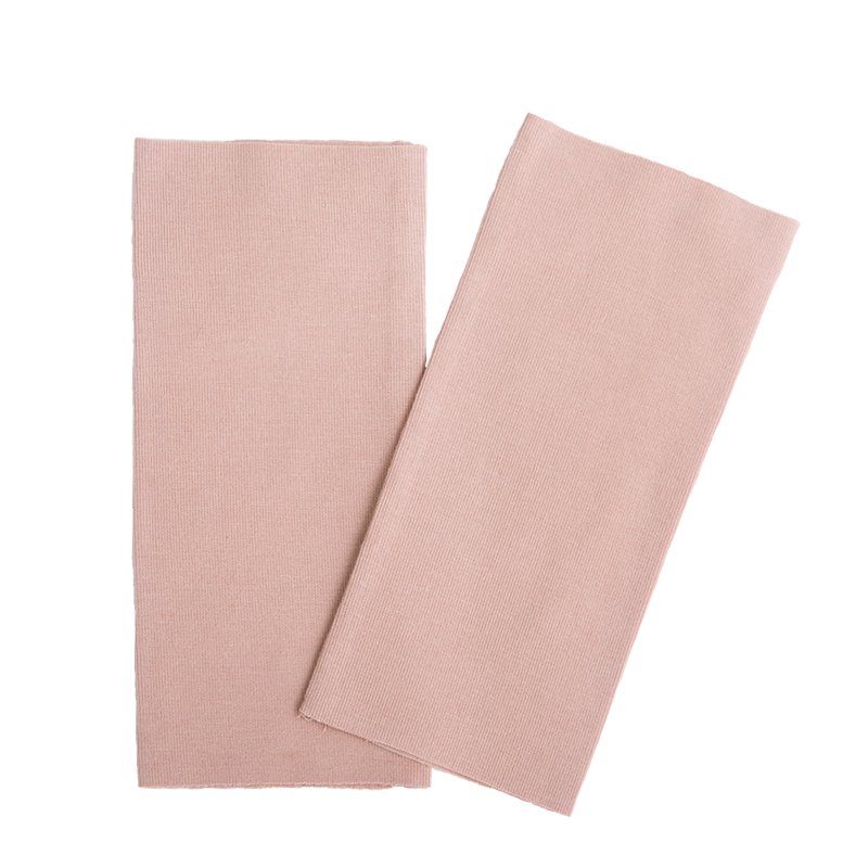 A cold-proof kit to protect the elbows of the arm and the elbows of the summer